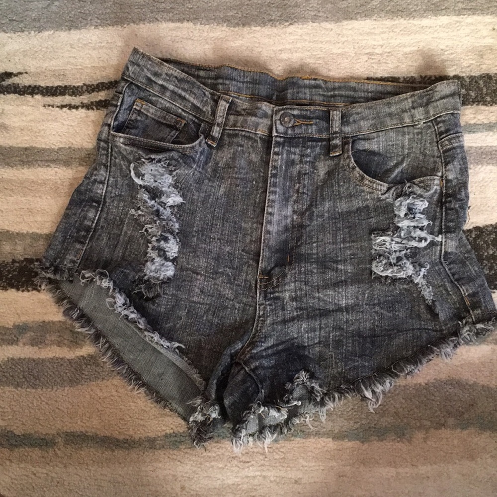 High Waist Distressed Denim shorts